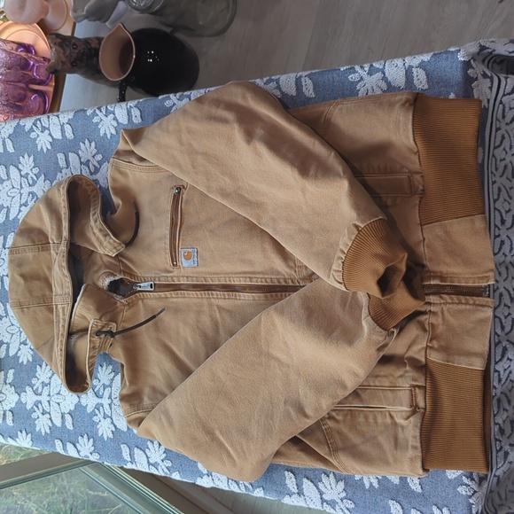 Carhartt Women's Weathered Wildwood Jacket - Picture 1 of 9